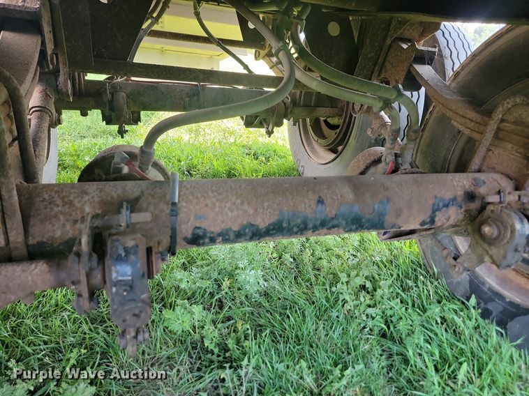 image for item LQ9105 2008 Wilson  grain trailer