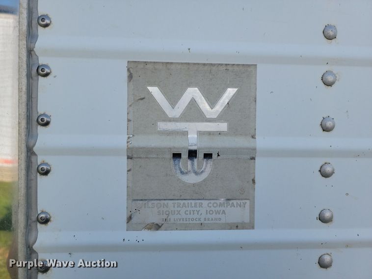 image for item LQ9105 2008 Wilson  grain trailer