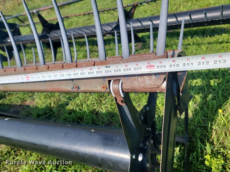 image for item LQ9107 MacDon header parts