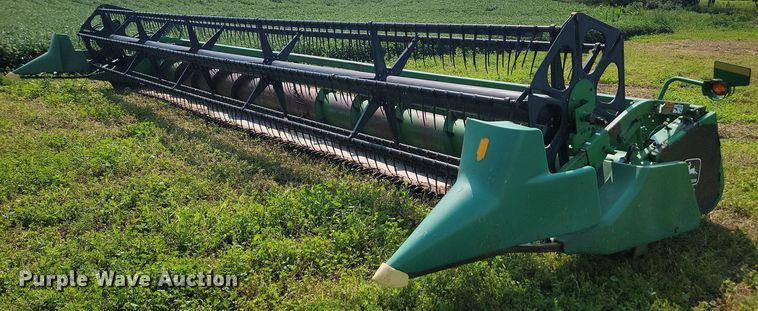 image for item LQ9109 John Deere 930  flex head