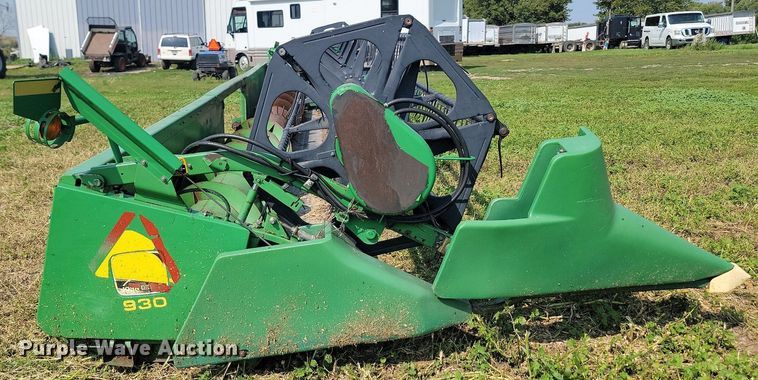 image for item LQ9109 John Deere 930  flex head