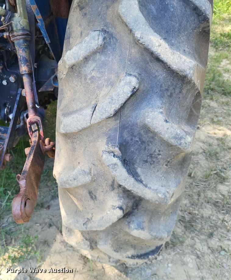 image for item LS9660 Long 2510  MFWD tractor