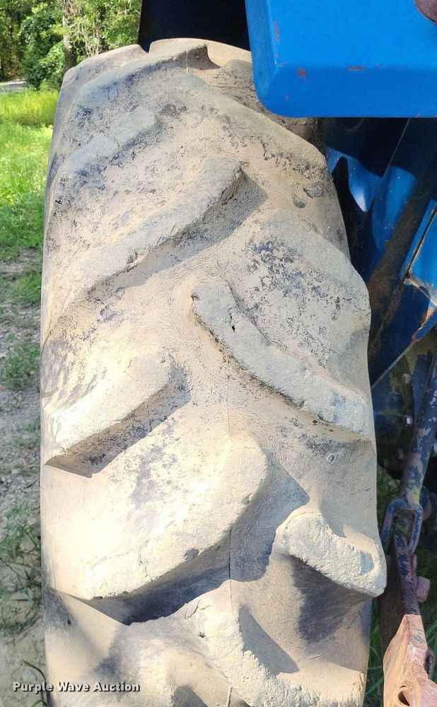 image for item LS9660 Long 2510  MFWD tractor