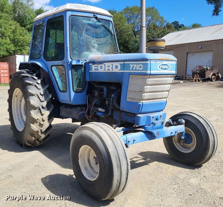 image for item LS9663 Ford 7710  tractor