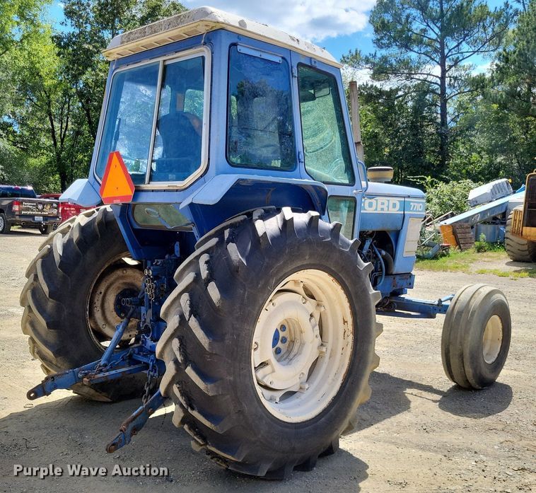 image for item LS9663 Ford 7710  tractor