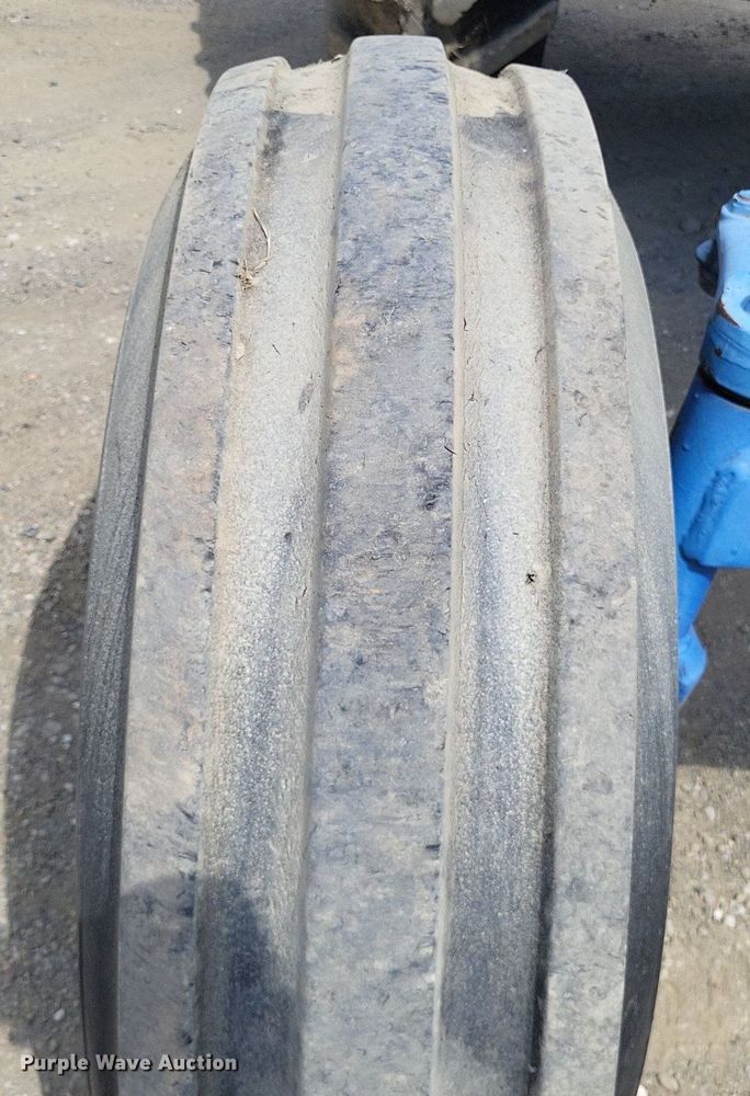 image for item LS9663 Ford 7710  tractor