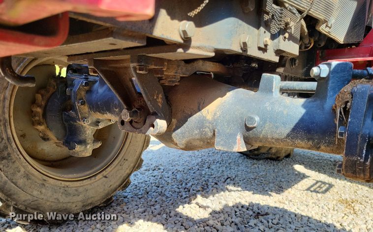 image for item LS9665 2000 Massey Ferguson 1250  MFWD tractor