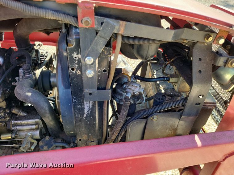 image for item LS9665 2000 Massey Ferguson 1250  MFWD tractor