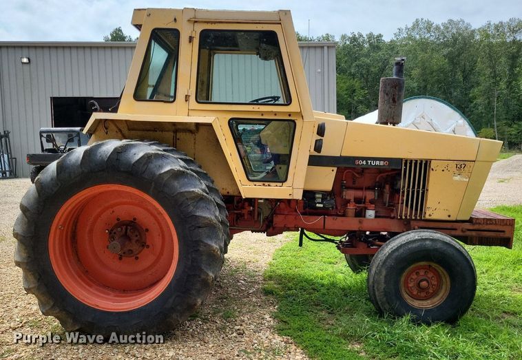 image for item LS9670 1973 Case 1370 Agri-King  tractor