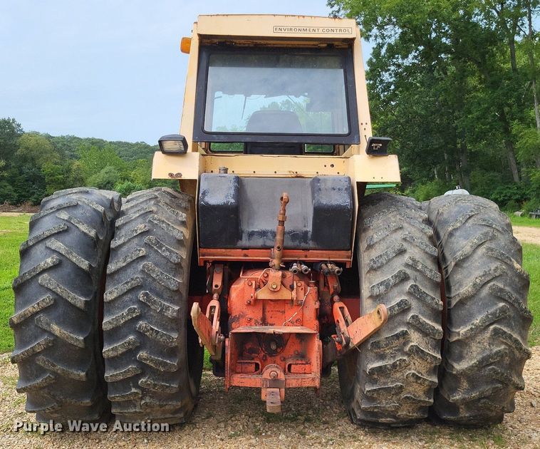 image for item LS9670 1973 Case 1370 Agri-King  tractor