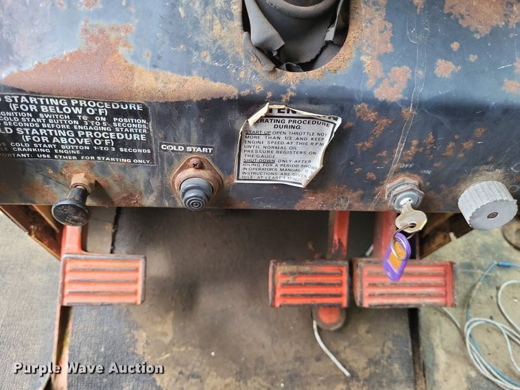 image for item LS9670 1973 Case 1370 Agri-King  tractor