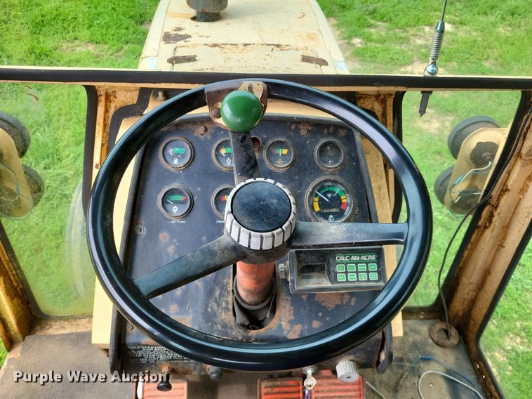 image for item LS9670 1973 Case 1370 Agri-King  tractor