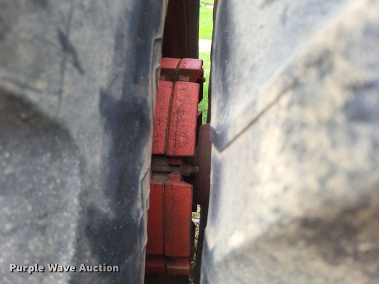 image for item LS9670 1973 Case 1370 Agri-King  tractor