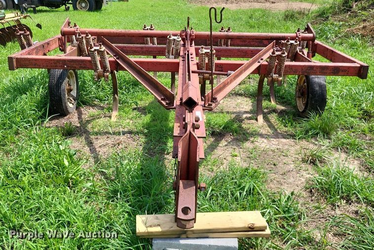 image for item LS9674 (3) pieces of tillage equipment