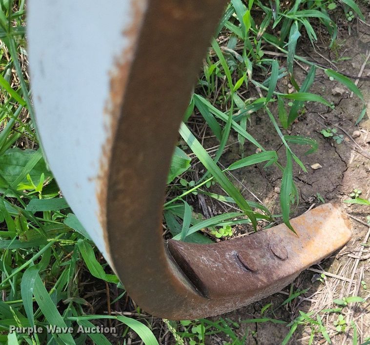 image for item LS9674 (3) pieces of tillage equipment