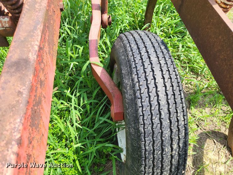 image for item LS9674 (3) pieces of tillage equipment