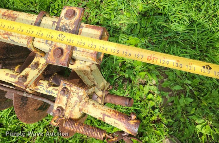 image for item LS9676 John Deere 220  tandem disk