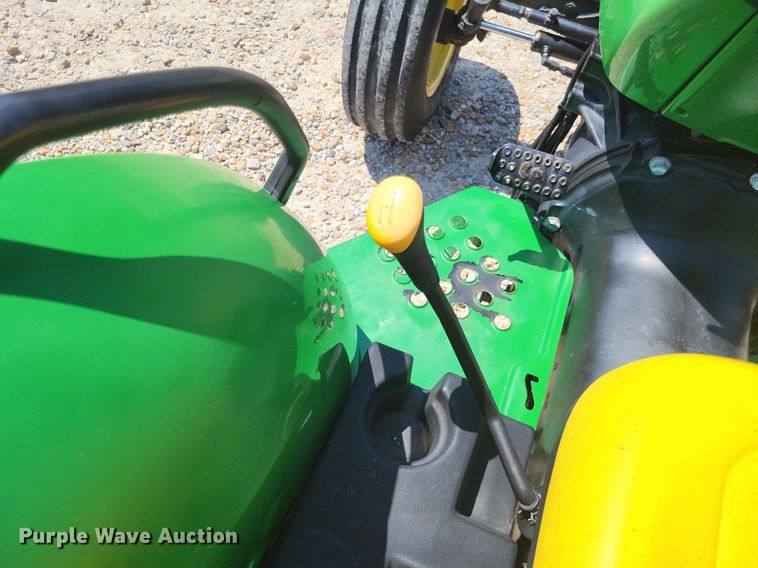 image for item LS9685 John Deere 5105  tractor