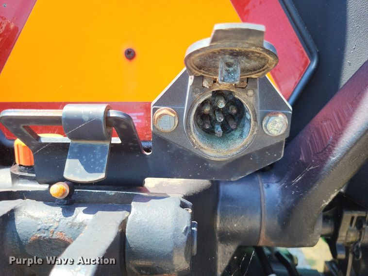 image for item LS9685 John Deere 5105  tractor