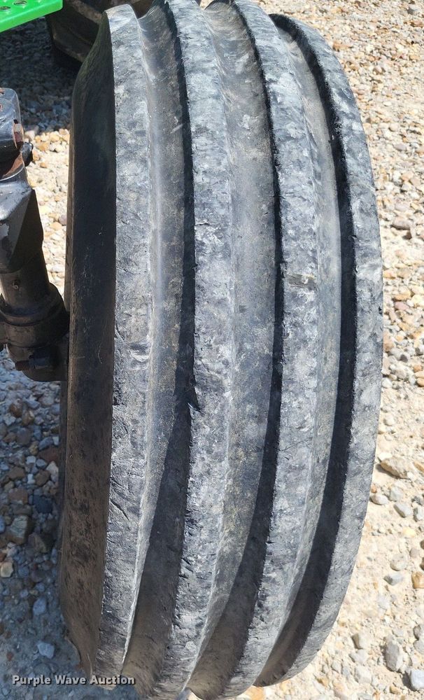 image for item LS9685 John Deere 5105  tractor