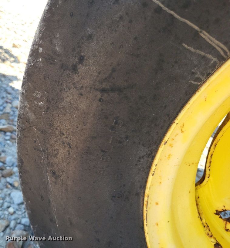 image for item LS9685 John Deere 5105  tractor