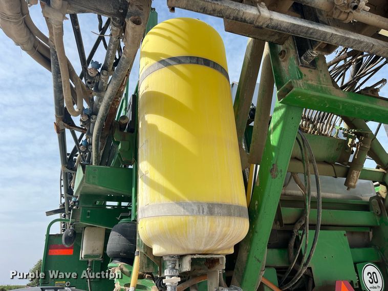 image for item MG9429 2008 John Deere 4730  sprayer