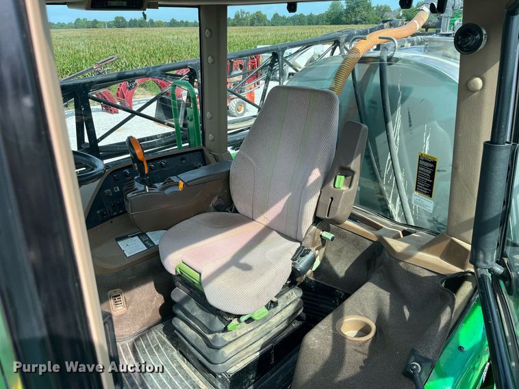 image for item MG9429 2008 John Deere 4730  sprayer