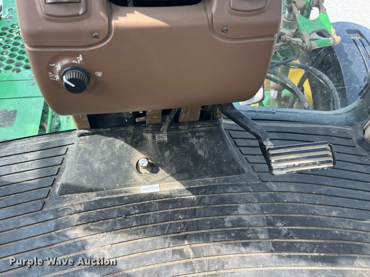 image for item MG9429 2008 John Deere 4730  sprayer