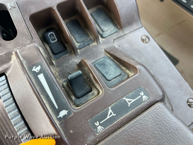 image for item MG9429 2008 John Deere 4730  sprayer