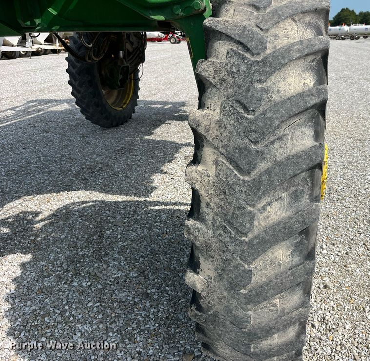 image for item MG9429 2008 John Deere 4730  sprayer