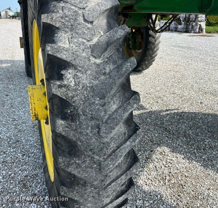 image for item MG9429 2008 John Deere 4730  sprayer