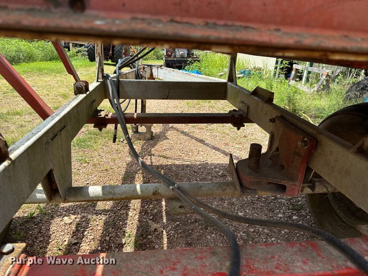 image for item ML9140 DewEze Super Slicer  bale processor