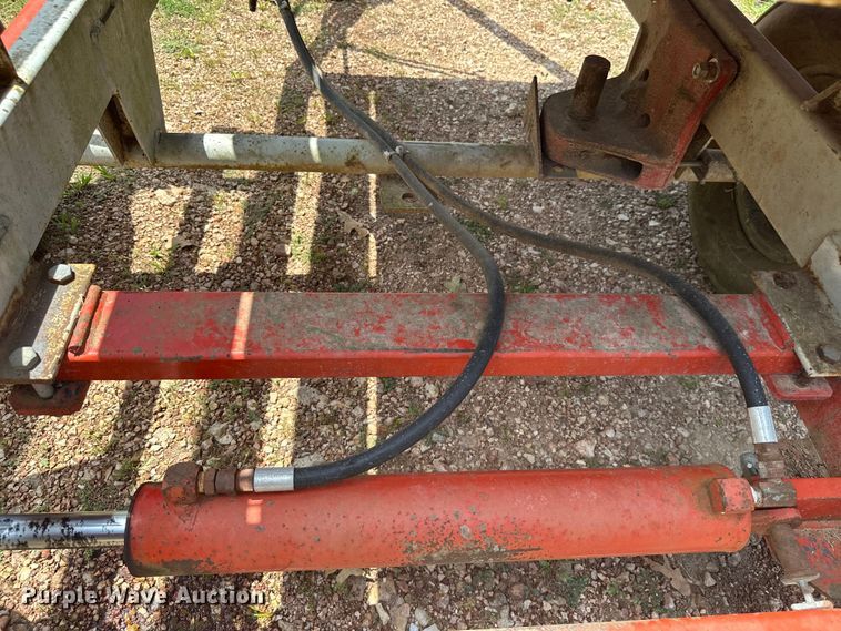 image for item ML9140 DewEze Super Slicer  bale processor