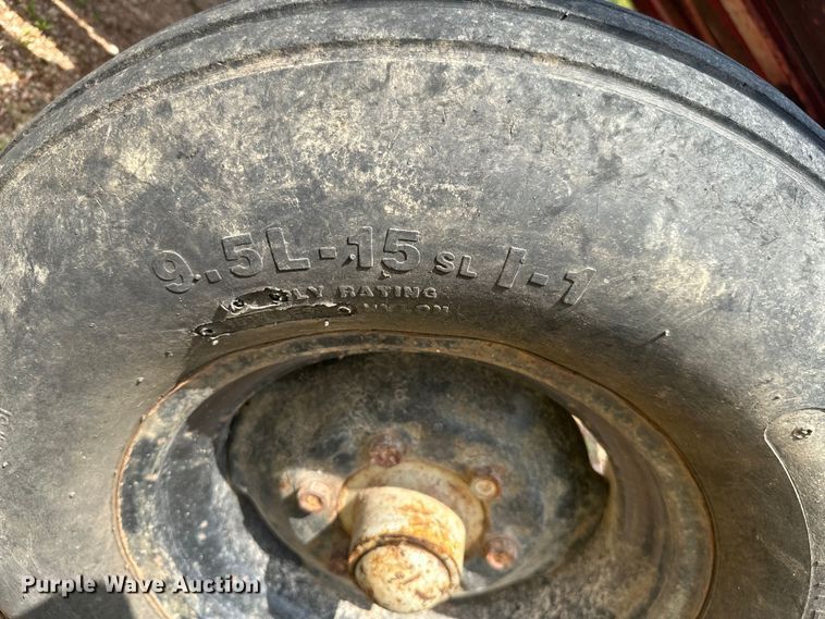 image for item ML9140 DewEze Super Slicer  bale processor