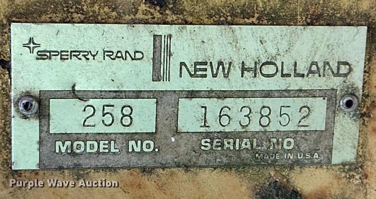 image for item ML9153 New Holland 258  hay rake