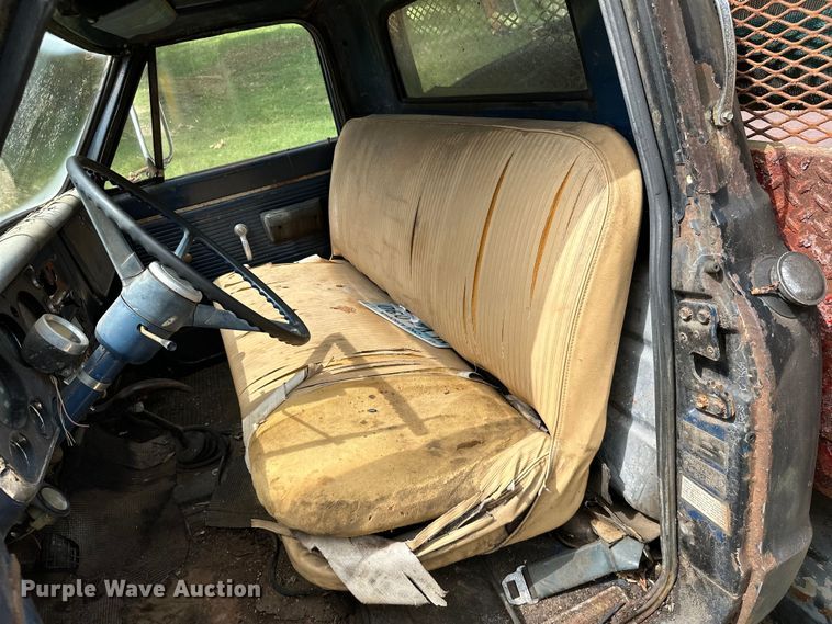 image for item ML9154 1969 Chevrolet C60  dump flatbed truck