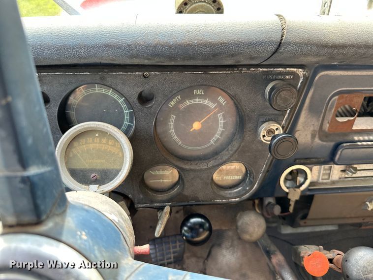 image for item ML9154 1969 Chevrolet C60  dump flatbed truck