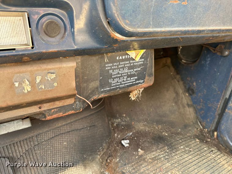 image for item ML9154 1969 Chevrolet C60  dump flatbed truck