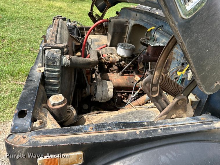 image for item ML9154 1969 Chevrolet C60  dump flatbed truck