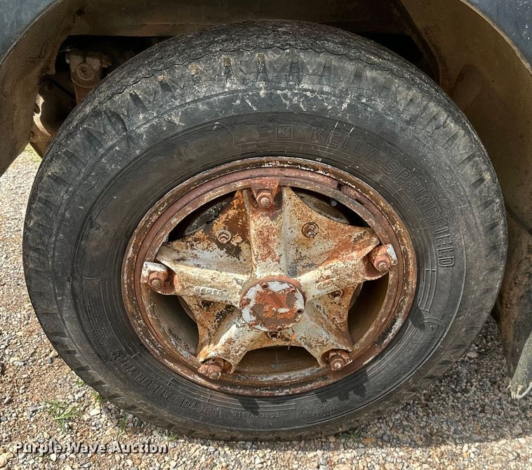 image for item ML9154 1969 Chevrolet C60  dump flatbed truck