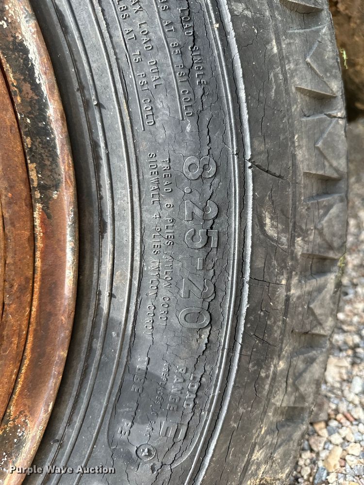 image for item ML9154 1969 Chevrolet C60  dump flatbed truck