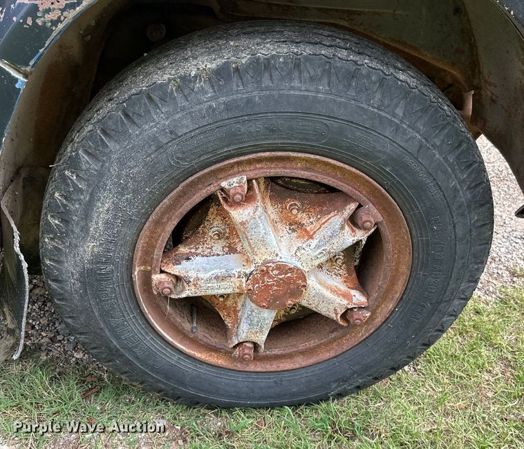 image for item ML9154 1969 Chevrolet C60  dump flatbed truck