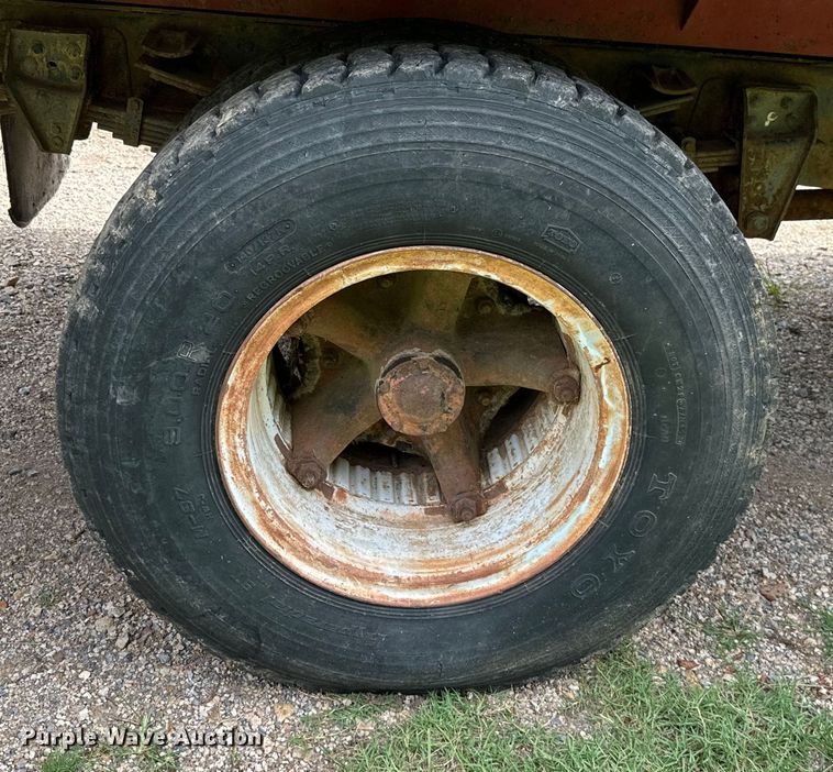 image for item ML9154 1969 Chevrolet C60  dump flatbed truck