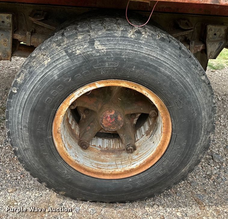 image for item ML9154 1969 Chevrolet C60  dump flatbed truck