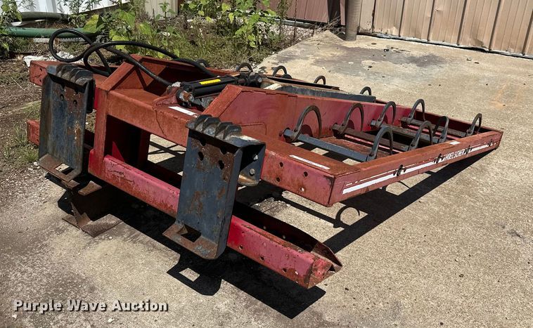 image for item ML9157 Hoelscher 100  skid steer bale accumulator grapple