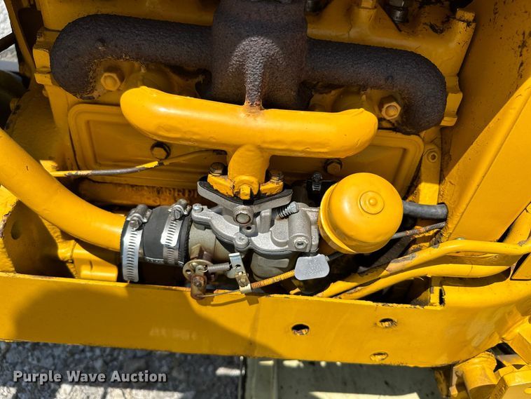 image for item ML9187 International Cub Lo-Boy 154  tractor