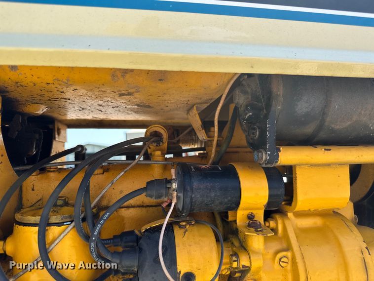 image for item ML9187 International Cub Lo-Boy 154  tractor