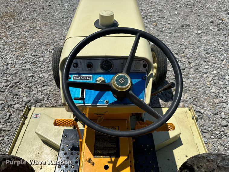 image for item ML9187 International Cub Lo-Boy 154  tractor