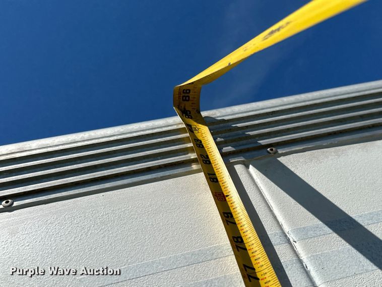 image for item ML9195 1991 Turnbow Trailers  horse trailer