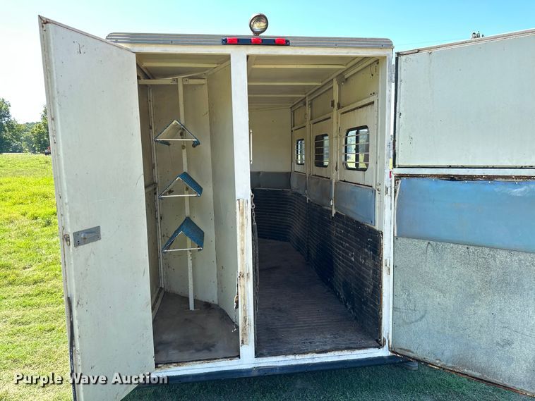 image for item ML9195 1991 Turnbow Trailers  horse trailer
